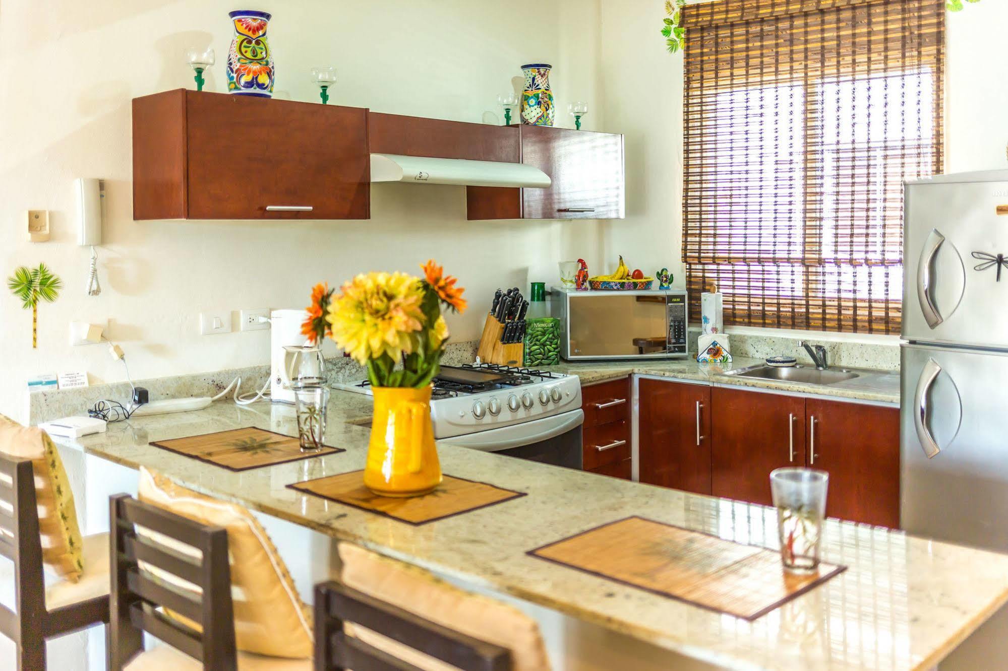 Meridian Downtown Apartments Playa del Carmen Exteriör bild