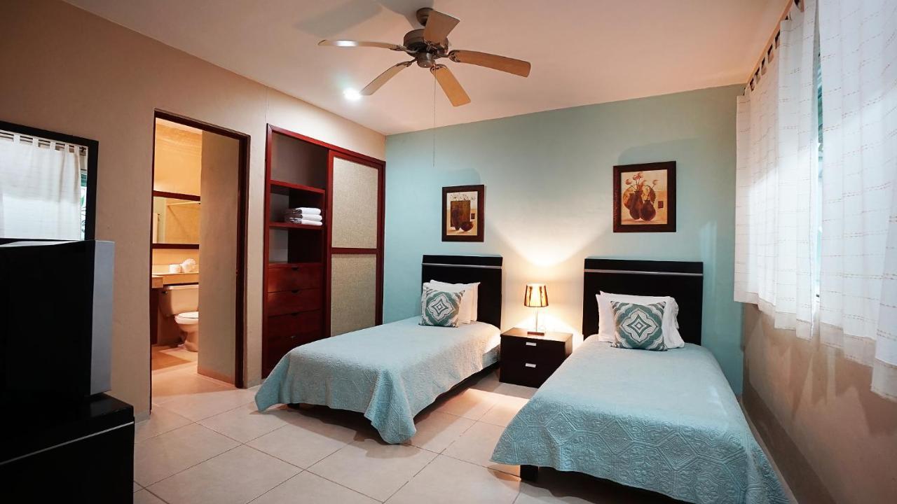 Meridian Downtown Apartments Playa del Carmen Exteriör bild