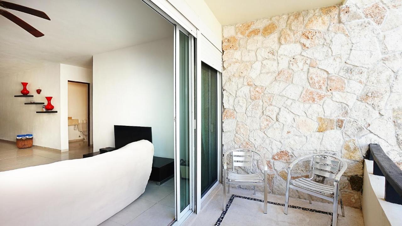 Meridian Downtown Apartments Playa del Carmen Exteriör bild