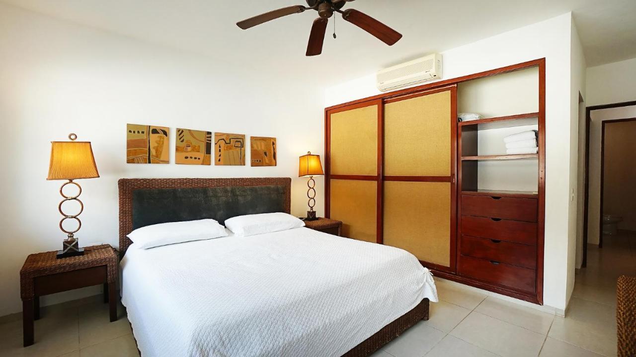 Meridian Downtown Apartments Playa del Carmen Exteriör bild